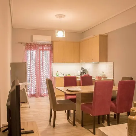 Luxury Lila House Under The Rocks Kalambaka