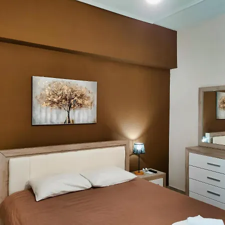 Luxury Lila House Under The Rocks Apartment