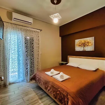 Luxury Lila House Under The Rocks Kalambaka