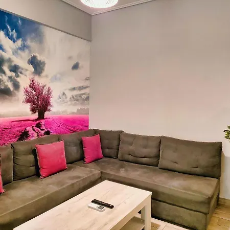 Luxury Lila House Under The Rocks Apartament *