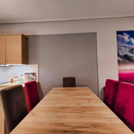 Apartament Luxury Lila House Under The Rocks Kalambaka