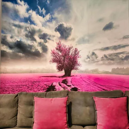 Luxury Lila House Under The Rocks Appartement