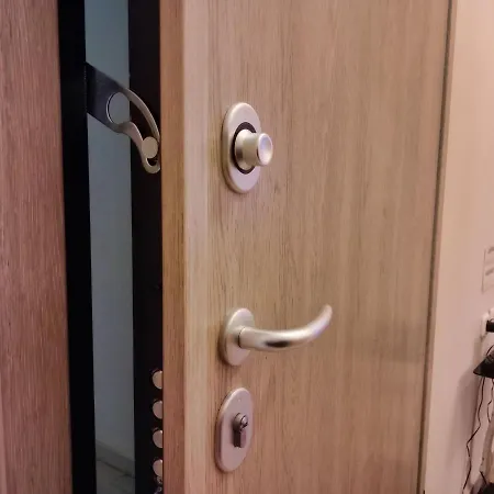 Appartement Luxury Lila House Under The Rocks