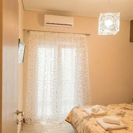 Luxury Lila House Under The Rocks *