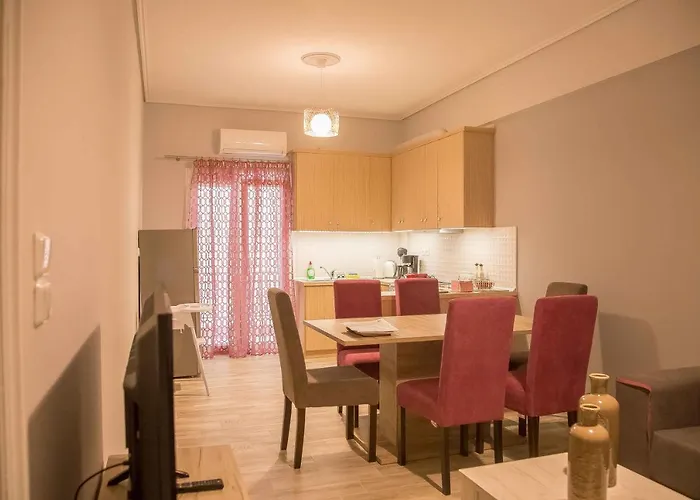 Luxury Lila House Under The Rocks Kalambaka