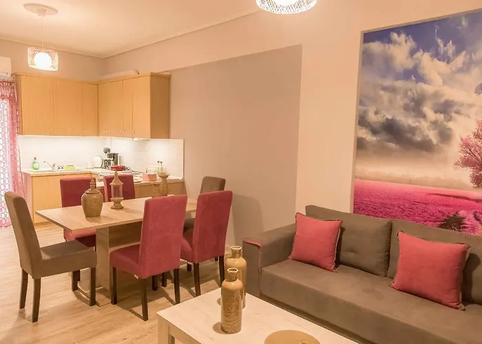 Luxury Lila House Under The Rocks *