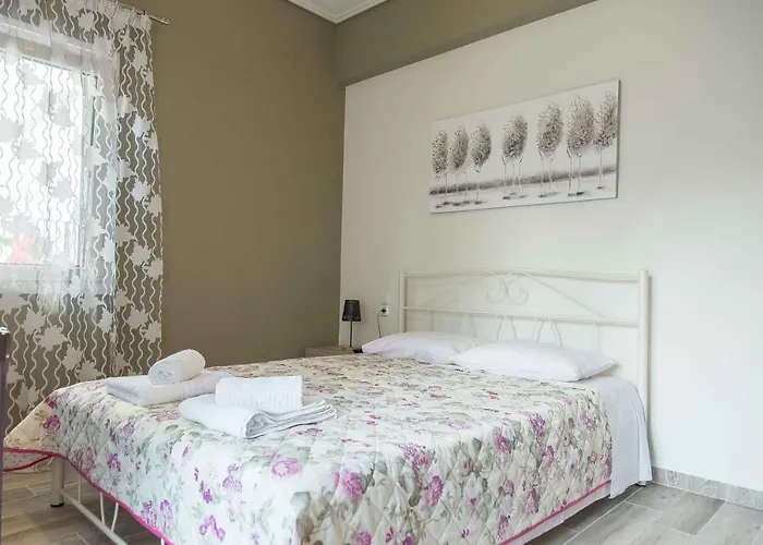 Apartament Luxury Lila House Under The Rocks