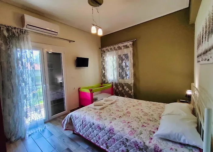 Apartment Luxury Lila House Under The Rocks *