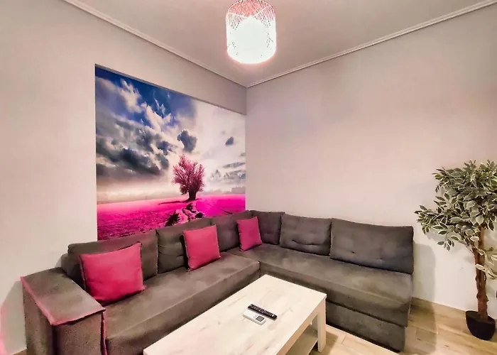 Apartment Luxury Lila House Under The Rocks Kalambaka