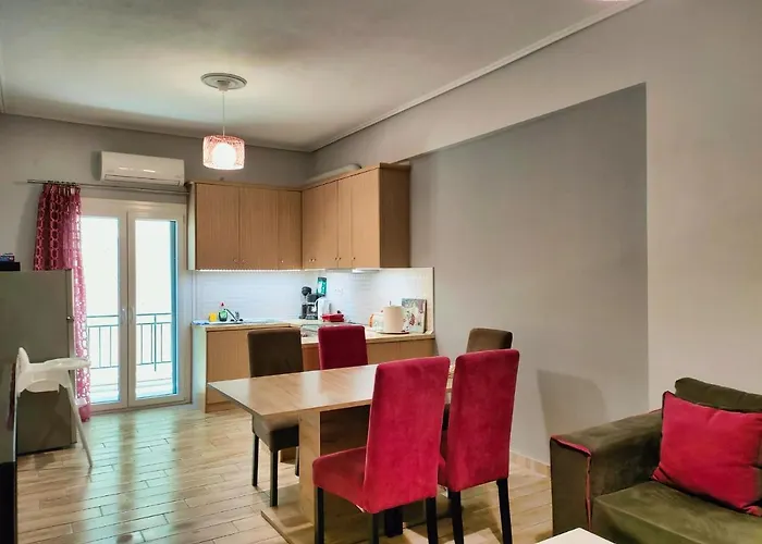 Luxury Lila House Under The Rocks *