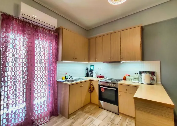 Apartment Luxury Lila House Under The Rocks *